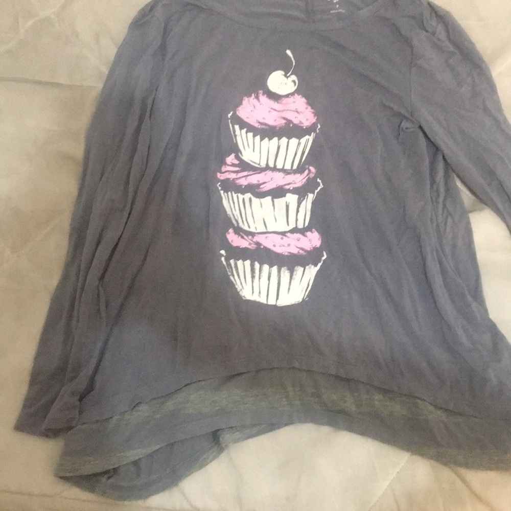 Long sleeve shirt